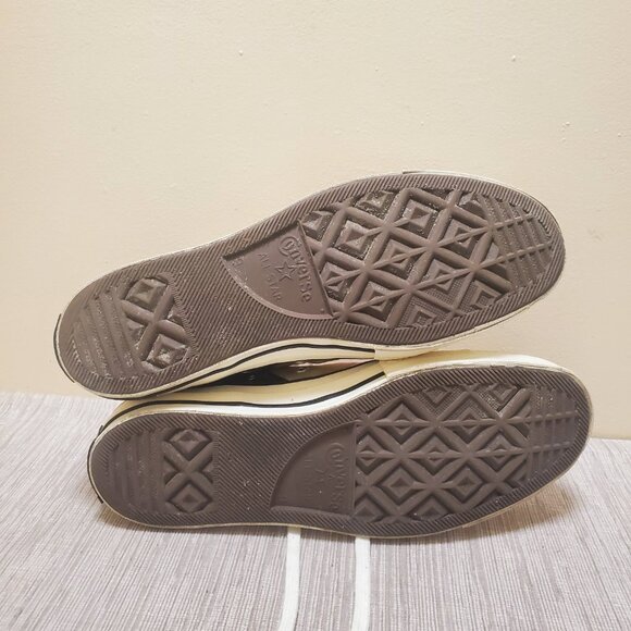 Converse metallic striped high top sneakers size 9 - Picture 6 of 11